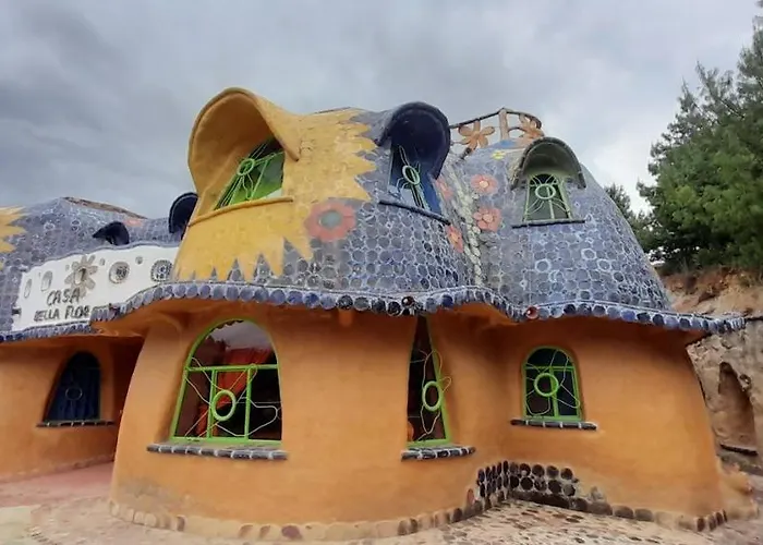 Casa Ceramica Bella Flor